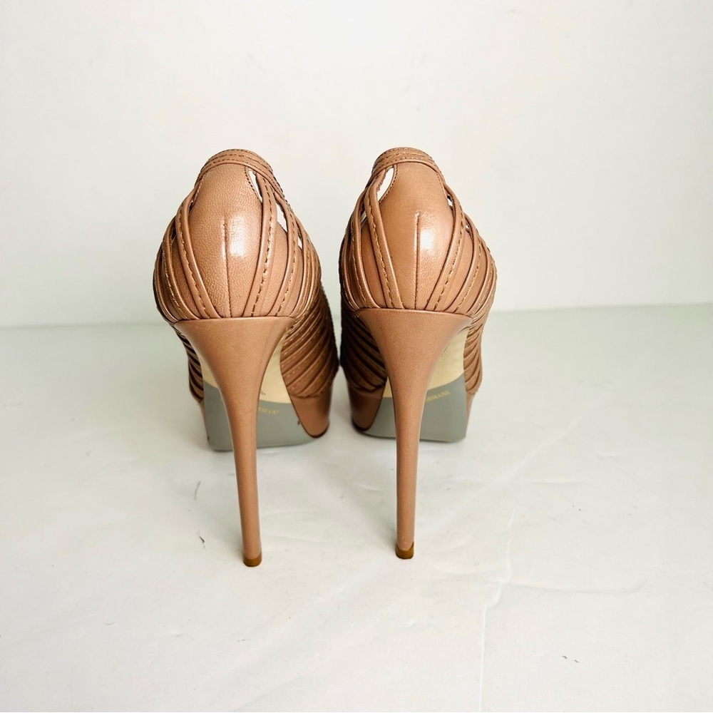 Giorgio Armani Women's Pumps - Picture 4 of 9